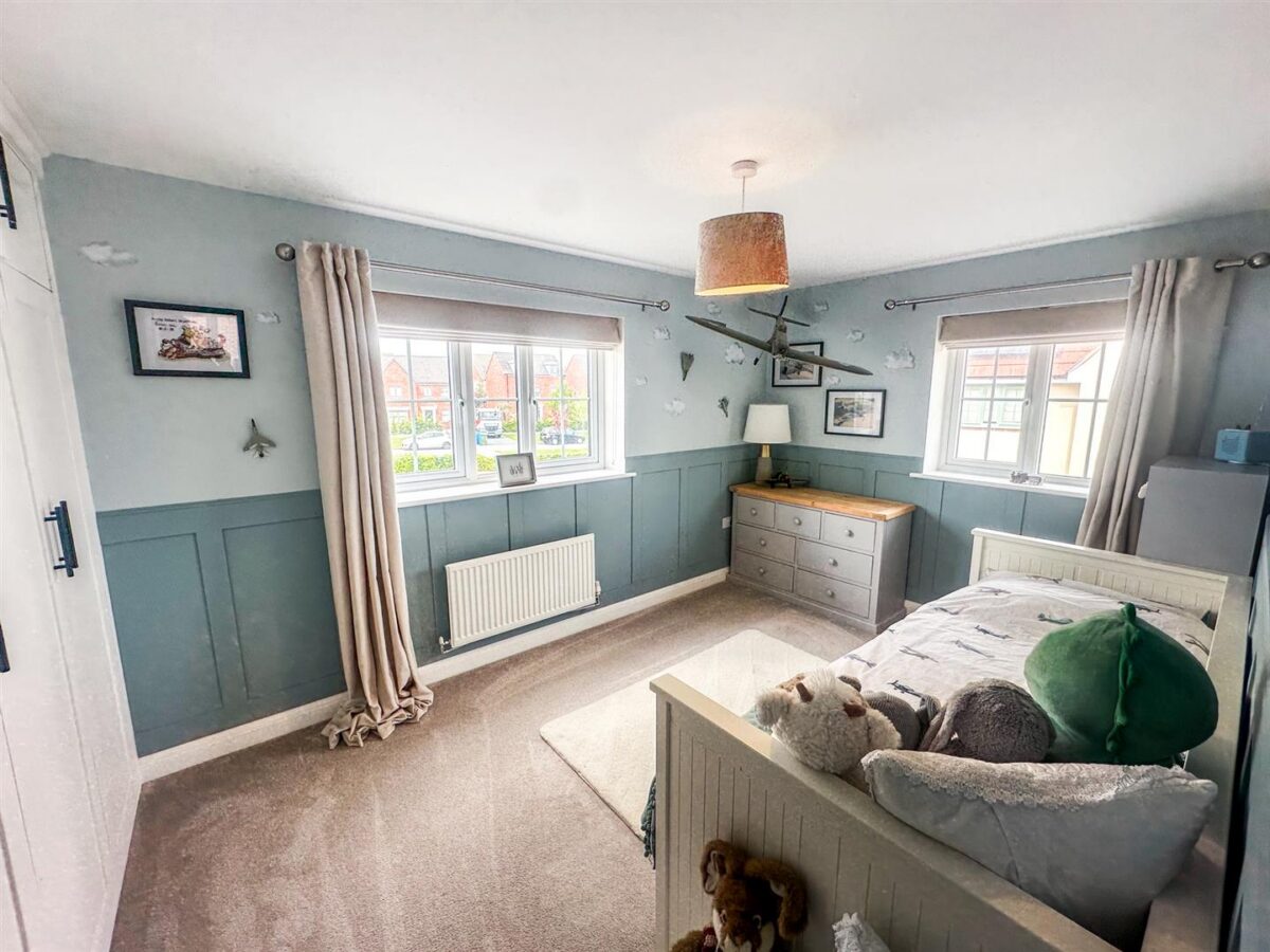 Arnold Drive, Corby
