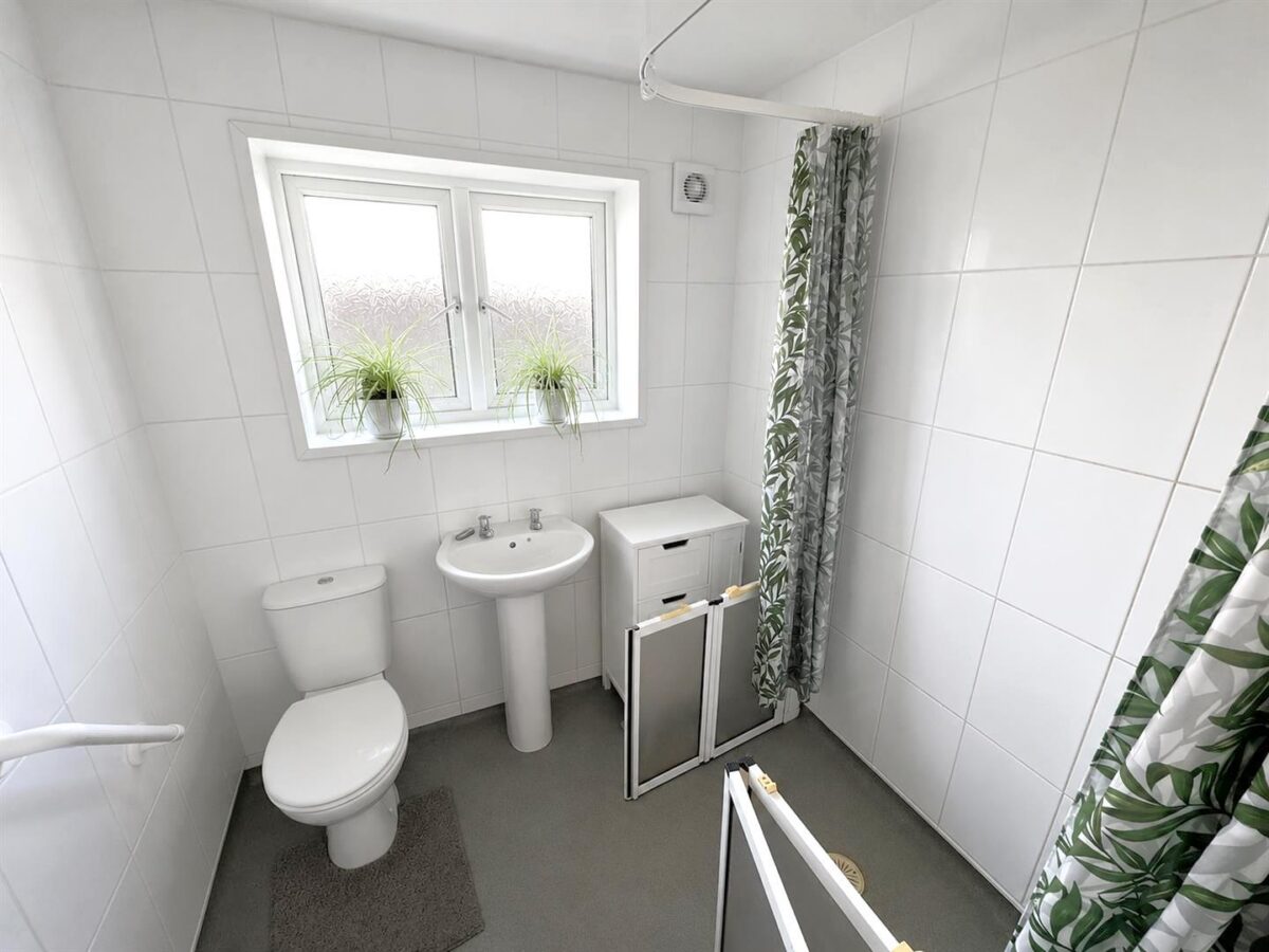 Pound Close, Great Oakley, Corby