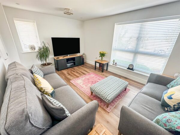 Park View, Corby