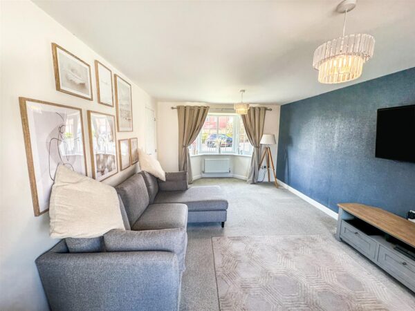Aintree Road, Corby