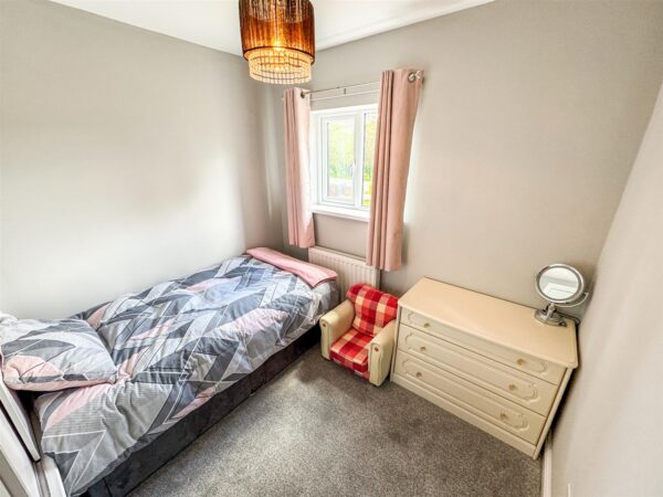 Cottingham Road, Corby
