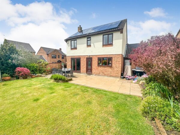 Little Meadow, Great Oakley, Corby