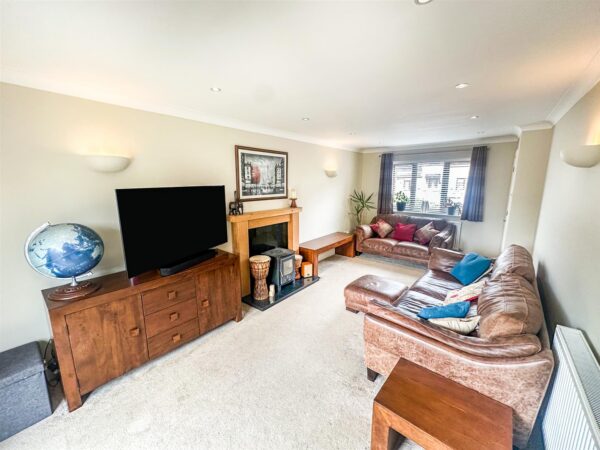 Little Meadow, Great Oakley, Corby