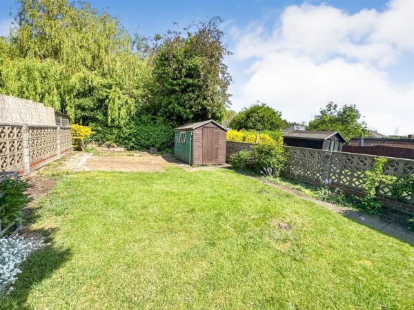 Cupar Crescent, Corby