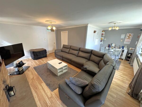 Pound Close, Great Oakley, Corby