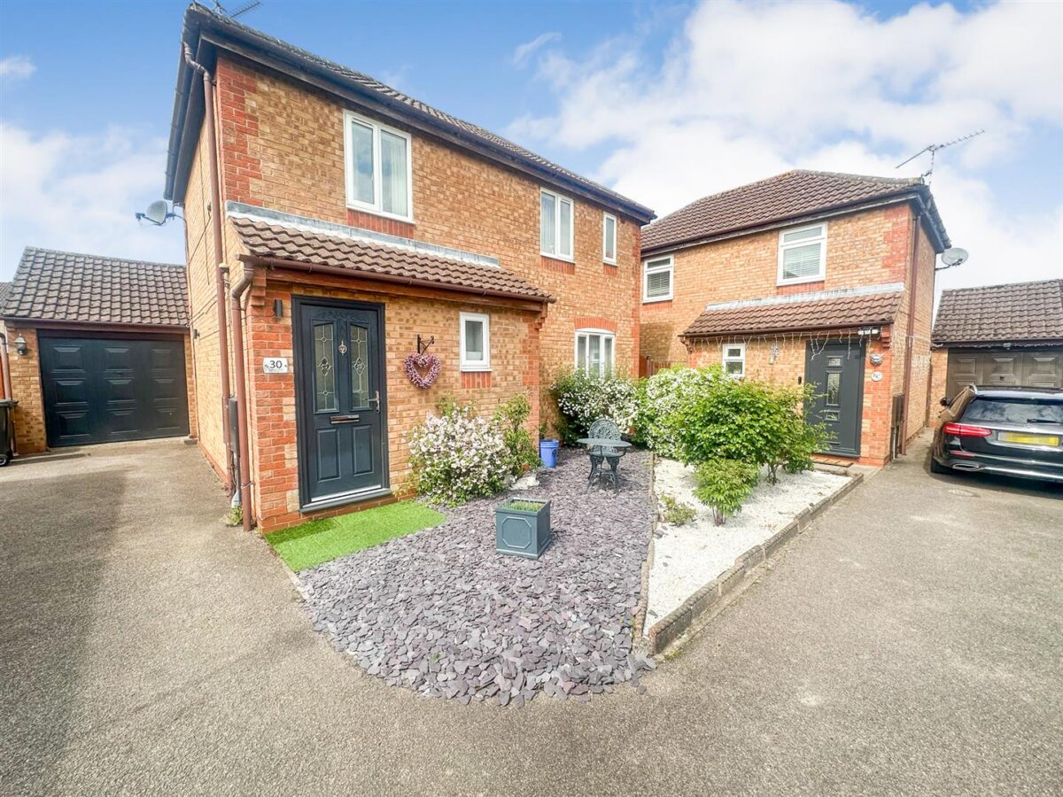 Waltham Close, Corby