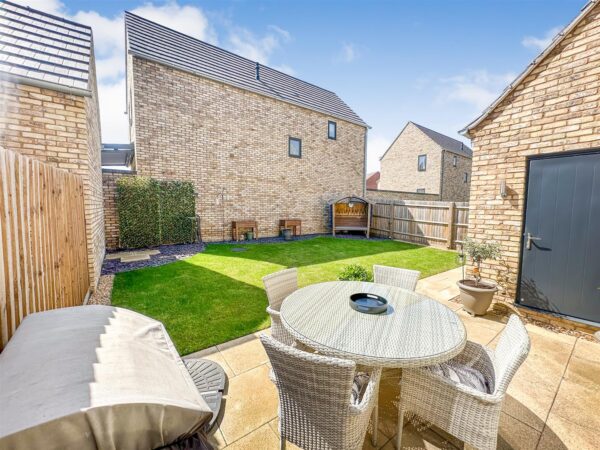 Park View, Corby