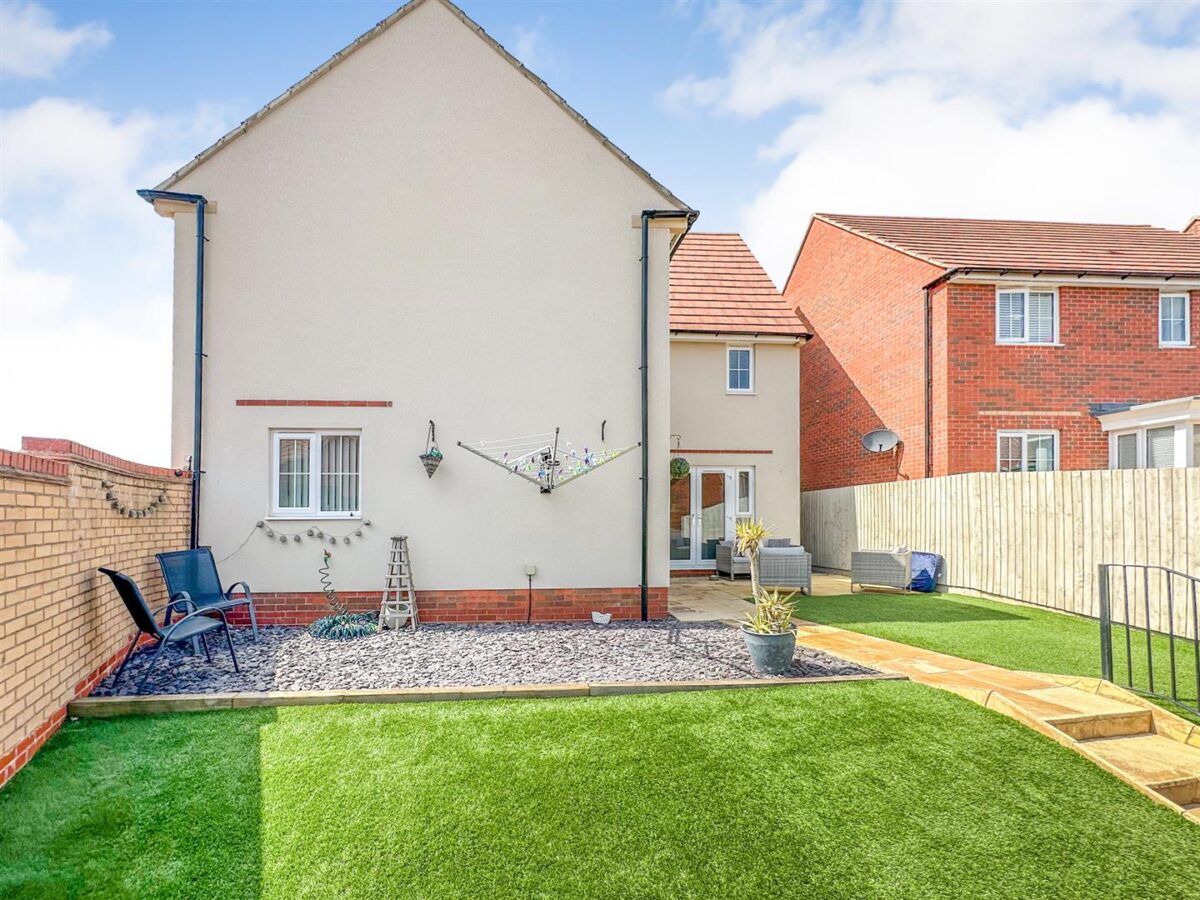 Aintree Road, Corby
