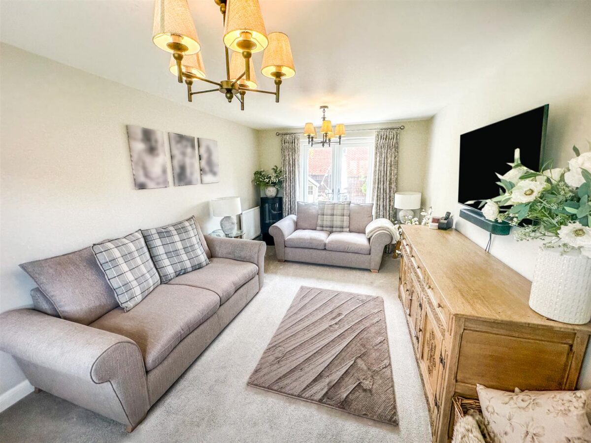 Arnold Drive, Corby