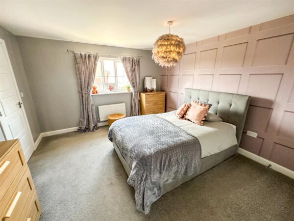 Aintree Road, Corby