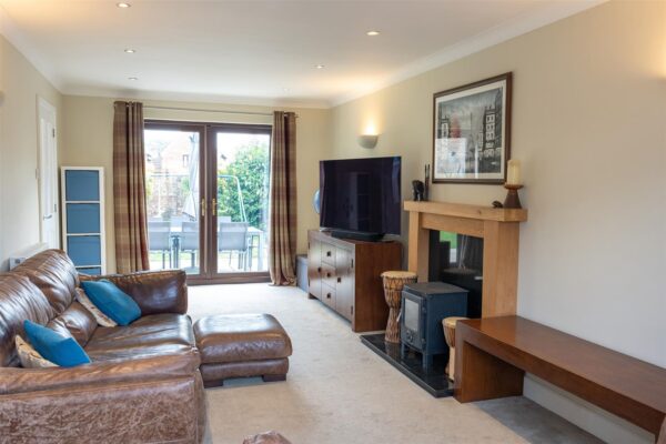Little Meadow, Great Oakley, Corby