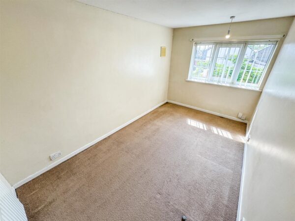 Cupar Crescent, Corby