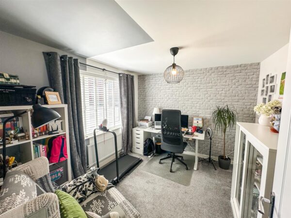 Silvester Road, Weldon Park, Corby
