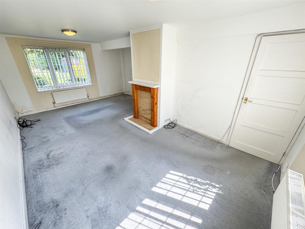 Cupar Crescent, Corby