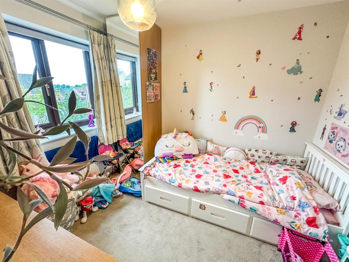 Little Meadow, Great Oakley, Corby