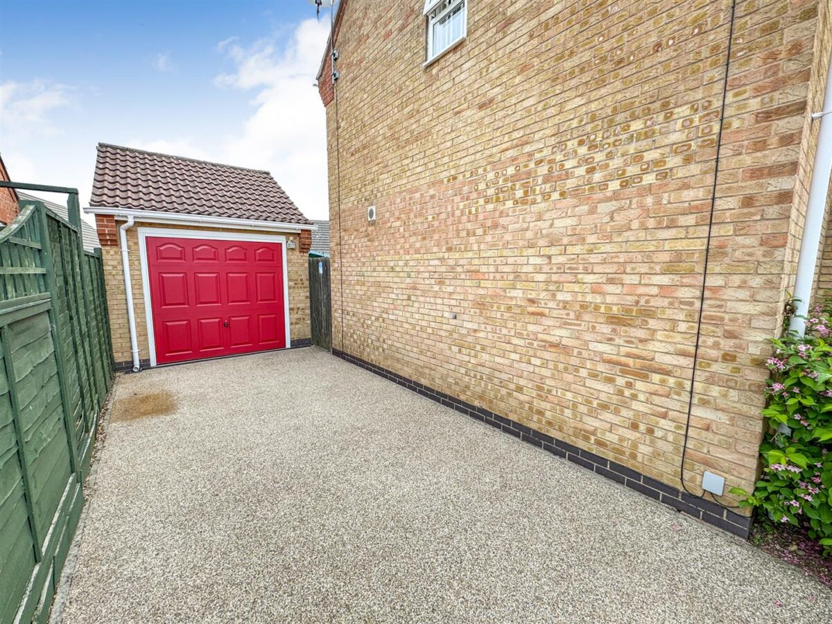 Applegarth Close, Corby