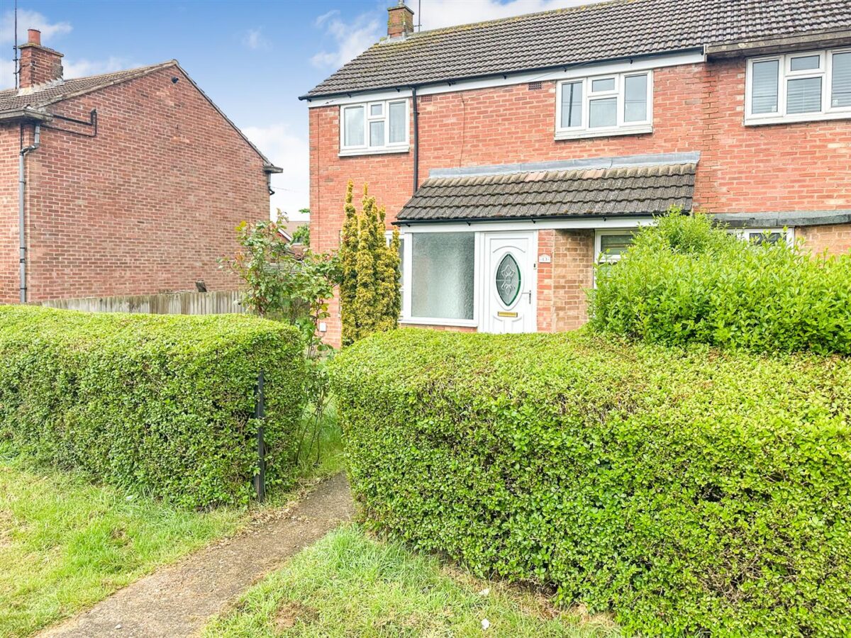 Kingsthorpe Avenue, Corby