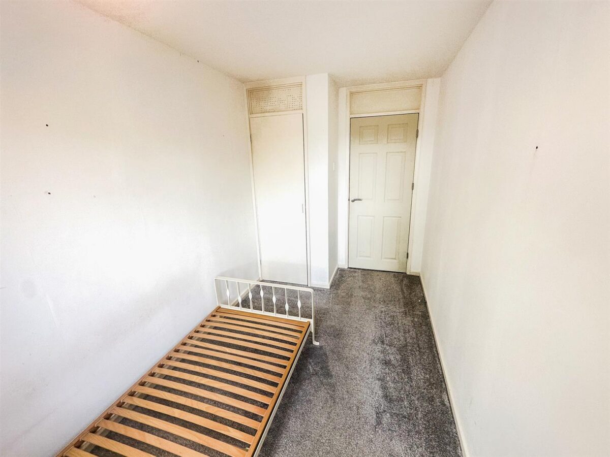 Epsom Walk, Corby