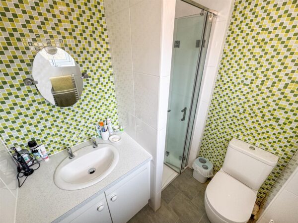 Applegarth Close, Corby
