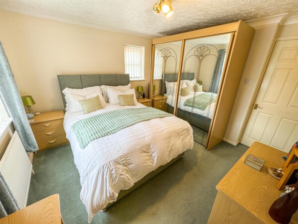 Applegarth Close, Corby
