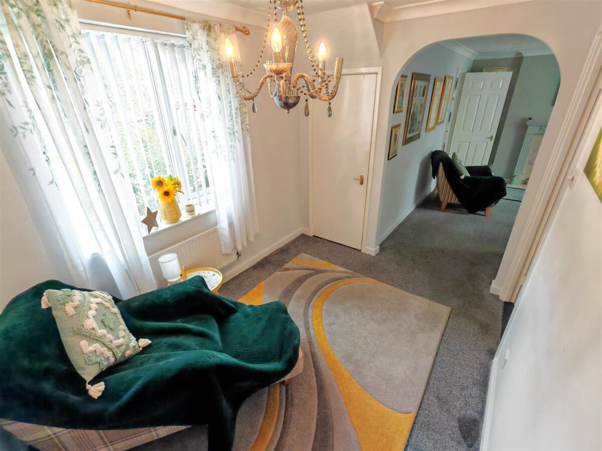 Waltham Close, Corby