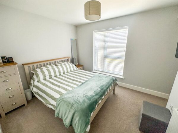 Park View, Corby