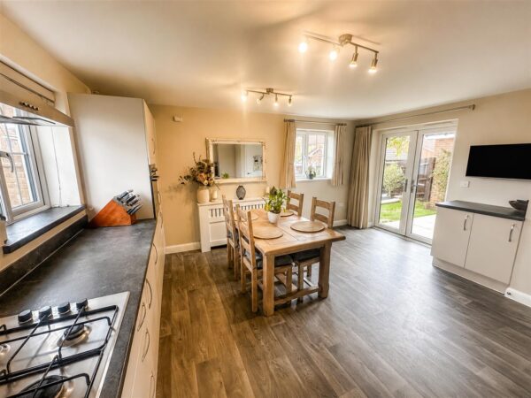 Arnold Drive, Corby