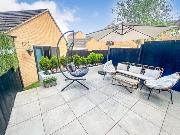 Gunnell Road, Corby