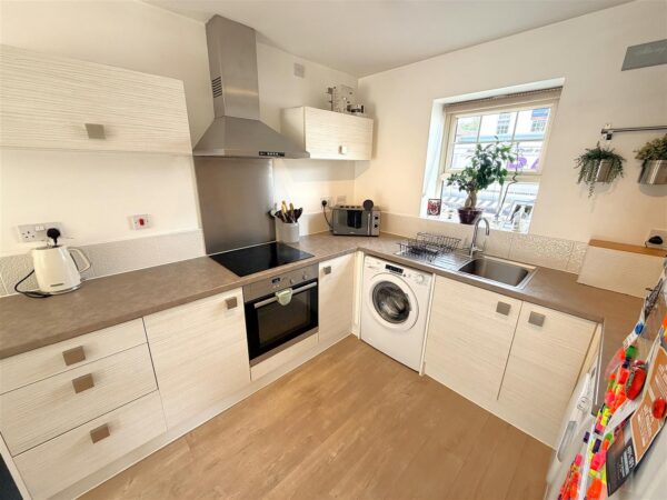 Diamond Drive, Corby, North Northamptonshire,