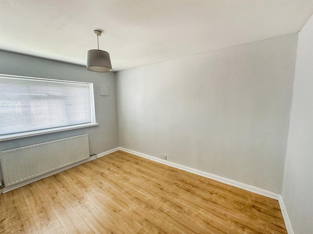 Cupar Crescent, Corby