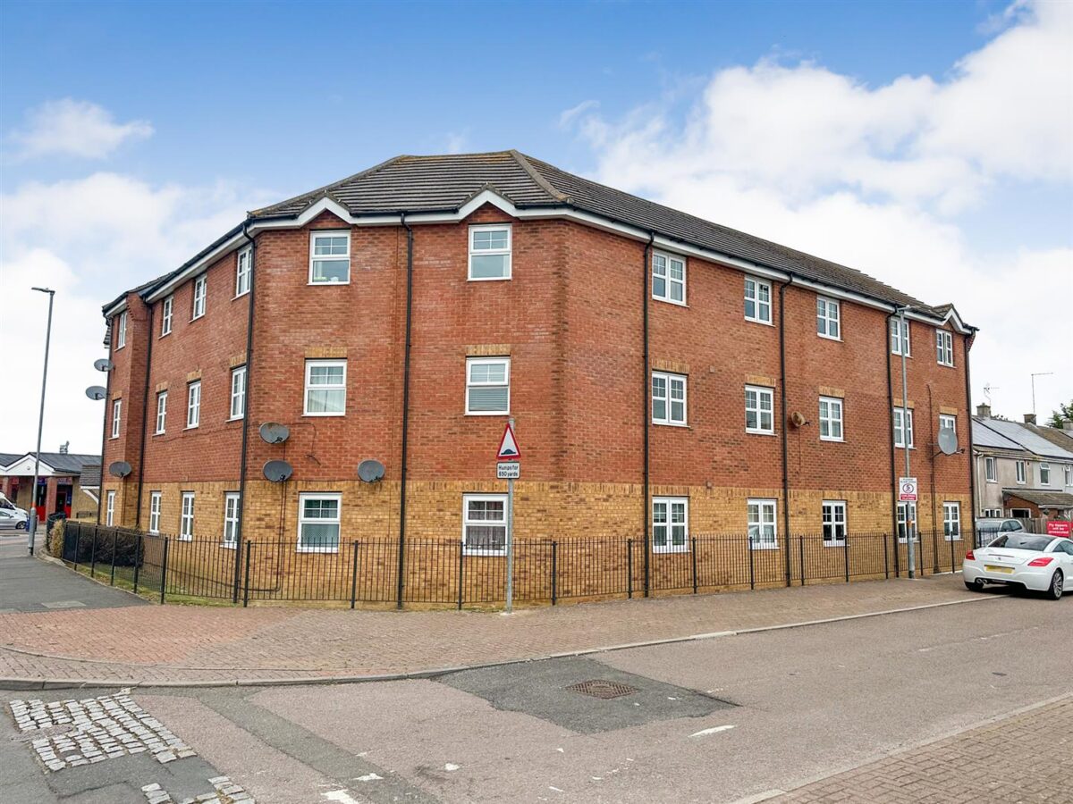 Exmouth Court, Corby