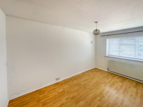 Cupar Crescent, Corby