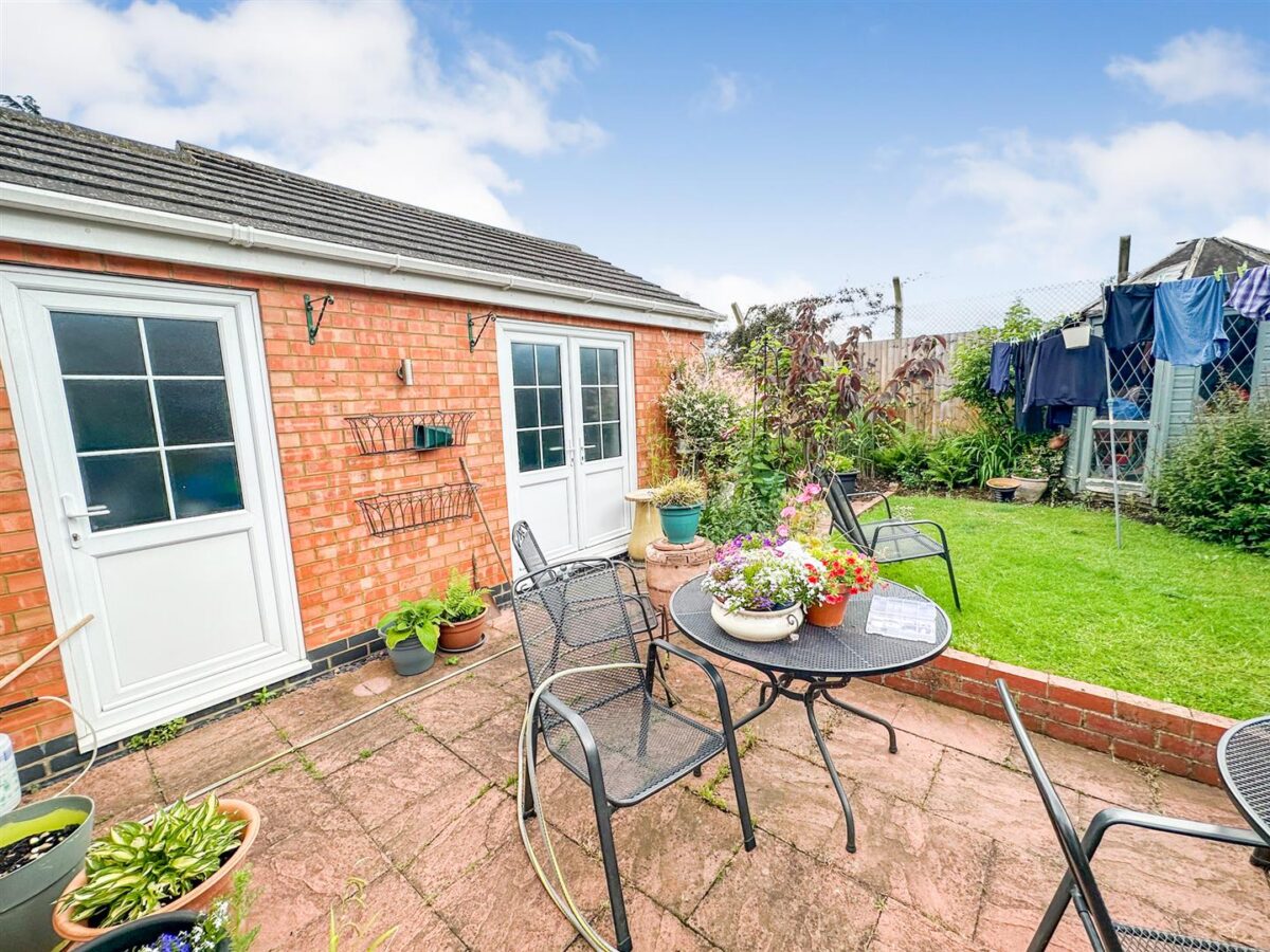 Bessemer Grove, Corby