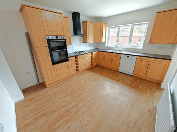 Wren Close, Corby