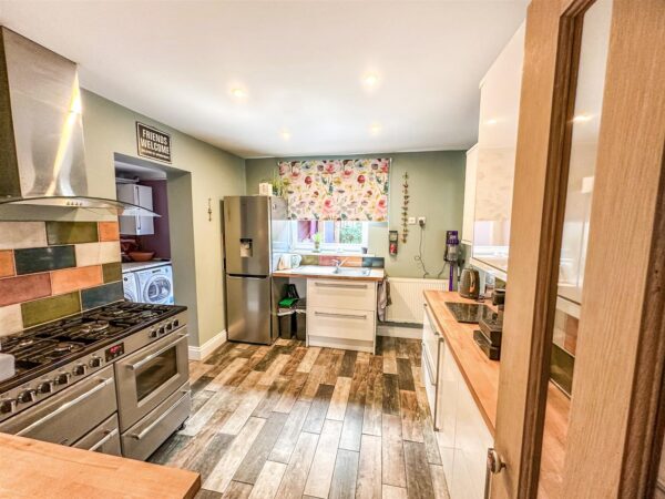 Upperfield Grove, Corby
