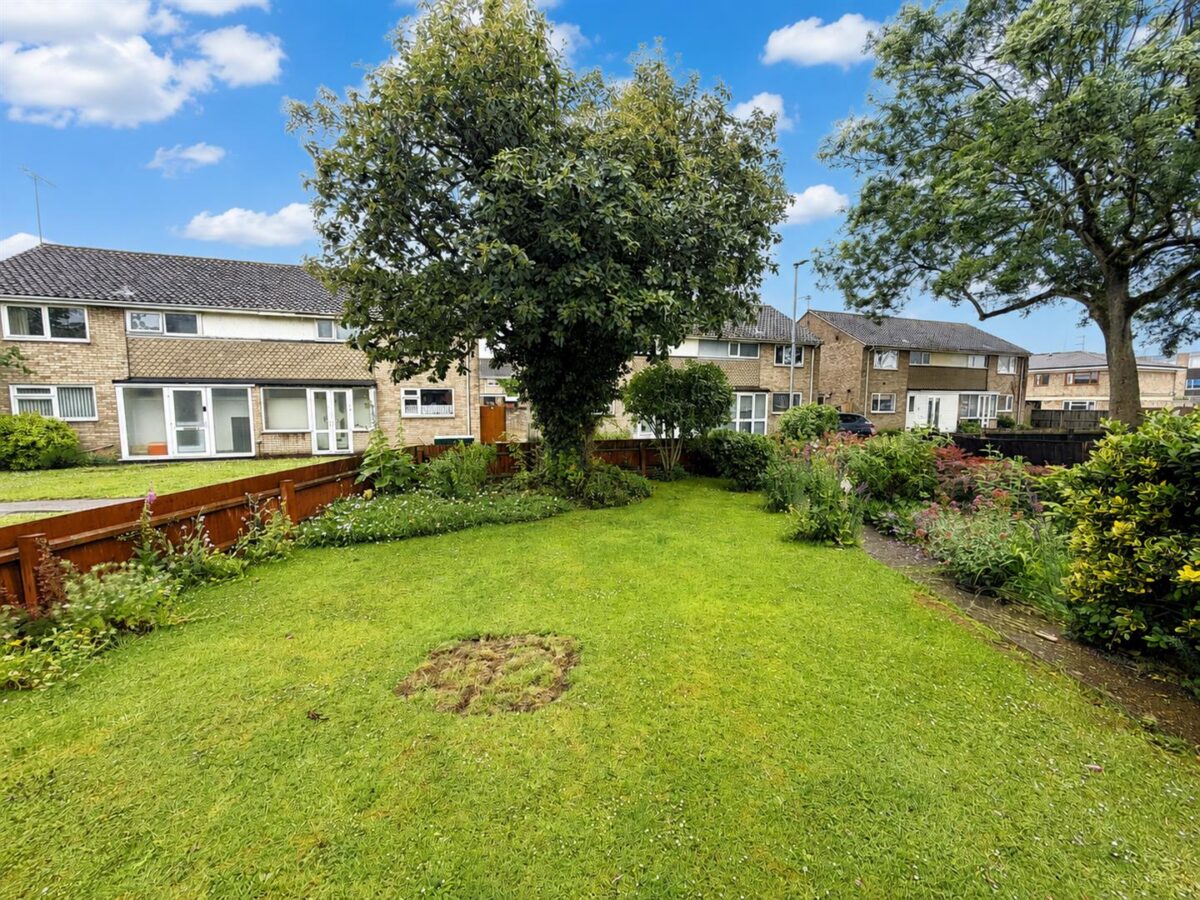 Derwent Walk, Corby