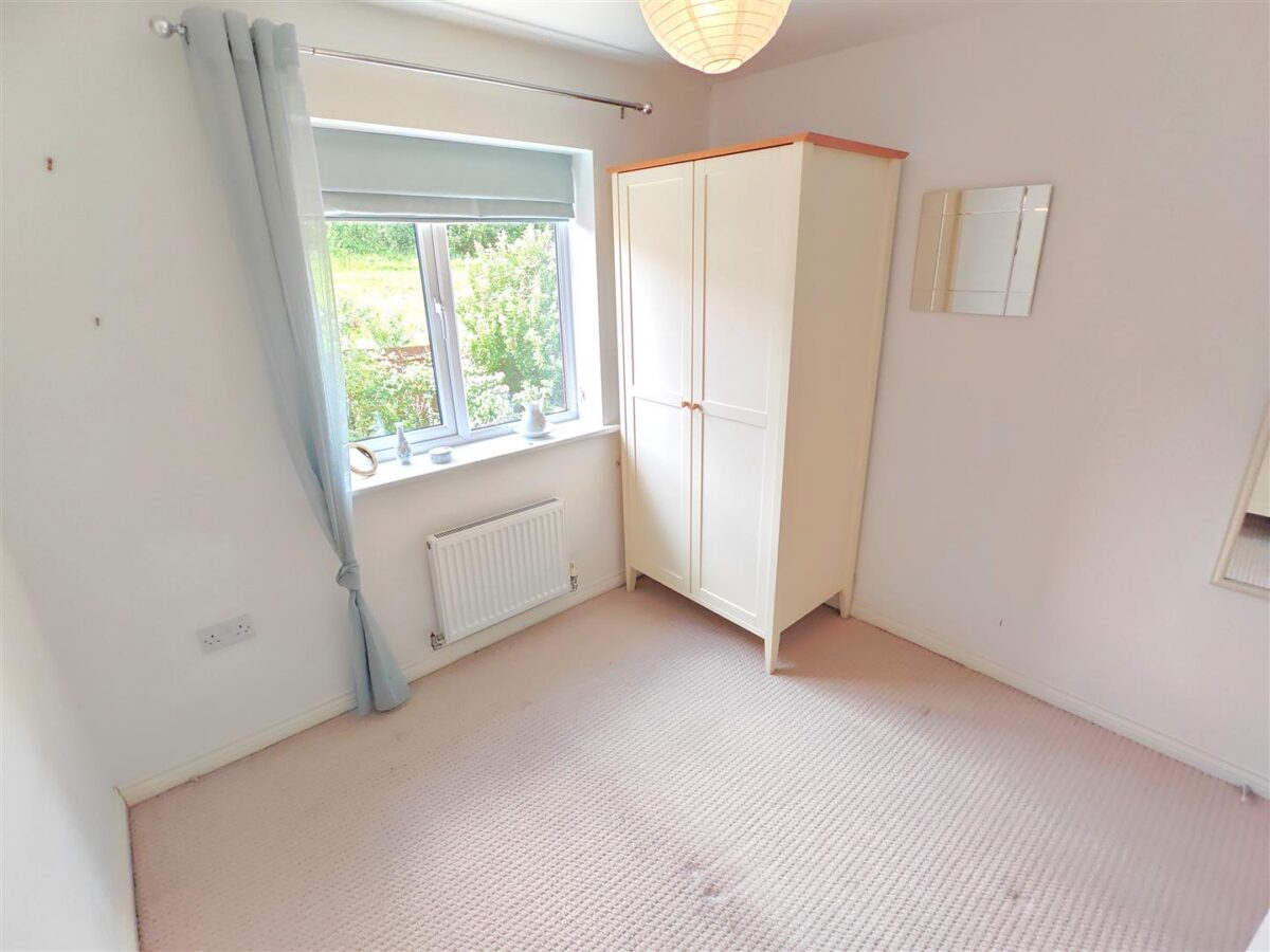 Lark Close, Corby