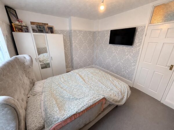 Upperfield Grove, Corby