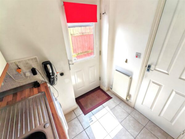 Lark Close, Corby