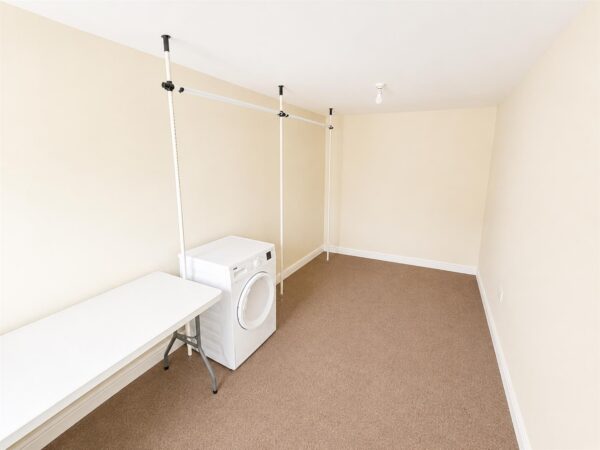 Fontwell Crescent, Corby