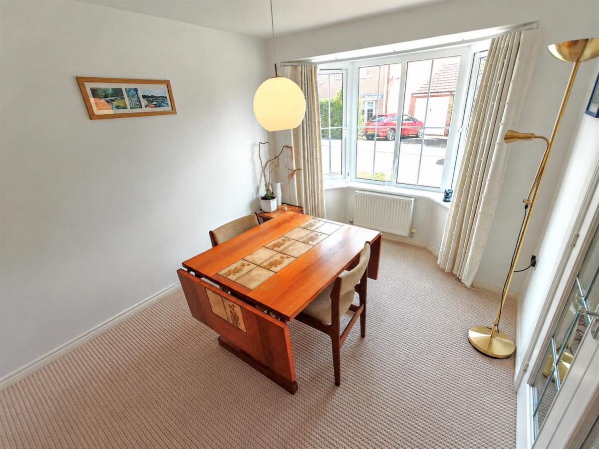 Lark Close, Corby