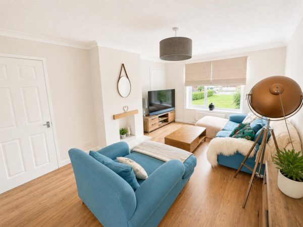 Glastonbury Road, Corby