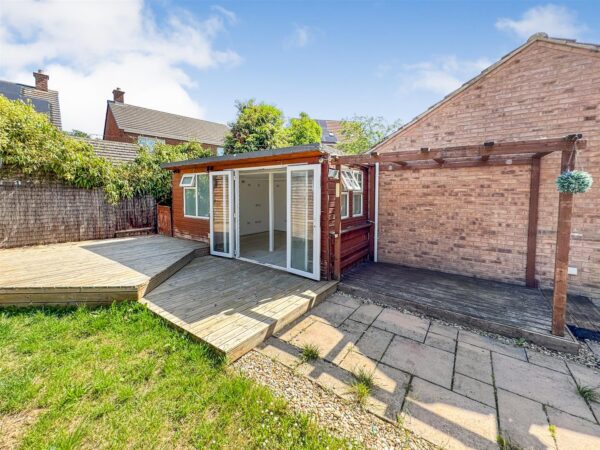 Wren Close, Corby
