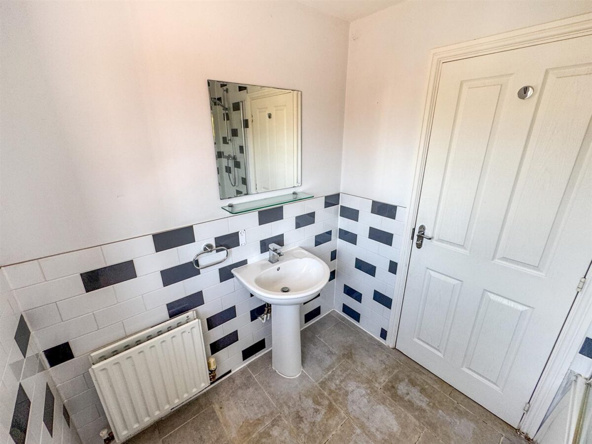 Wren Close, Corby