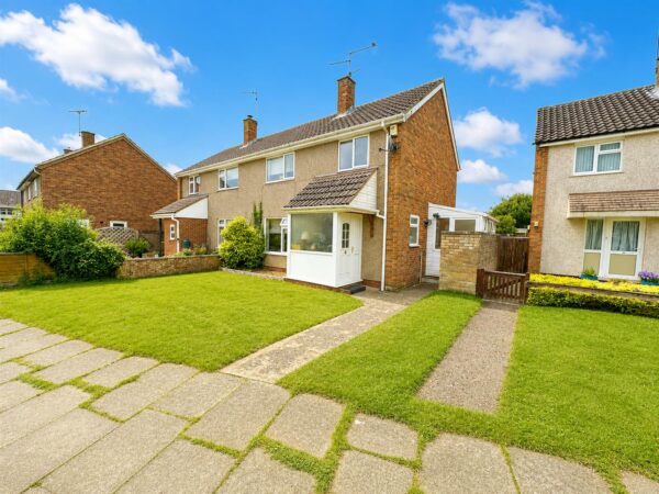 Glastonbury Road, Corby