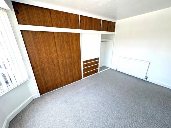 Woodlands Avenue, Corby