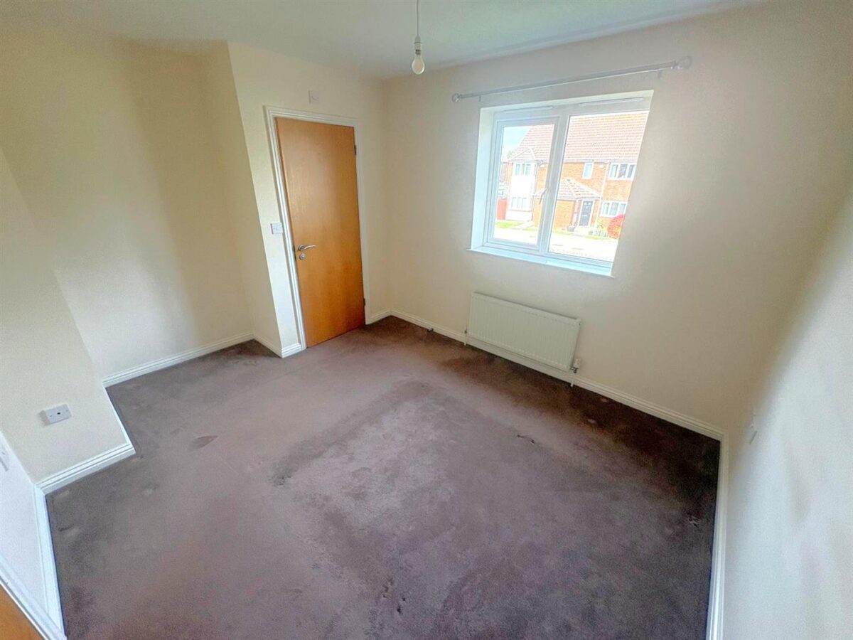 East Glebe Close, Corby