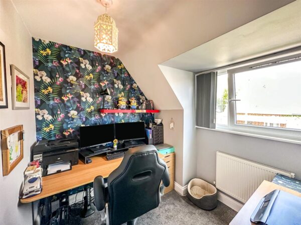 Upperfield Grove, Corby