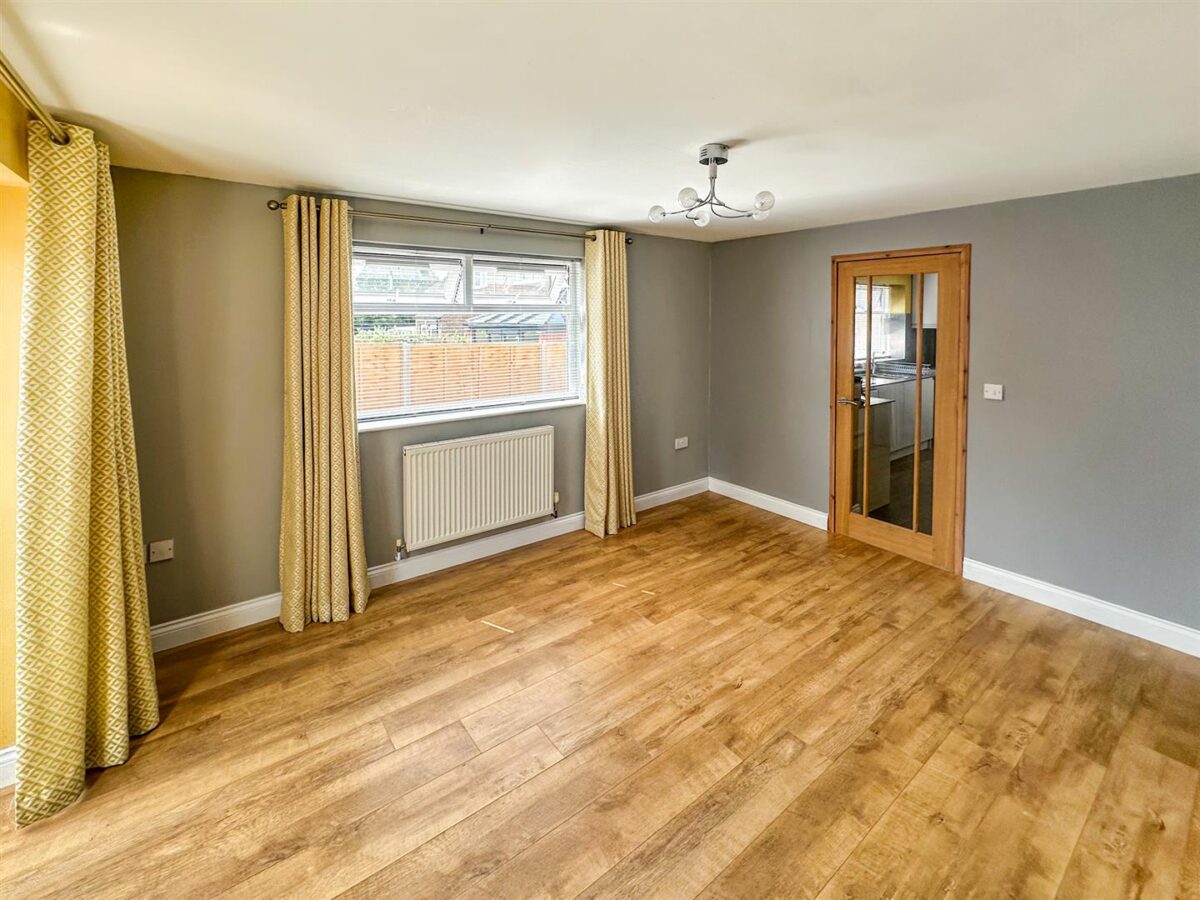 Cupar Crescent, Corby