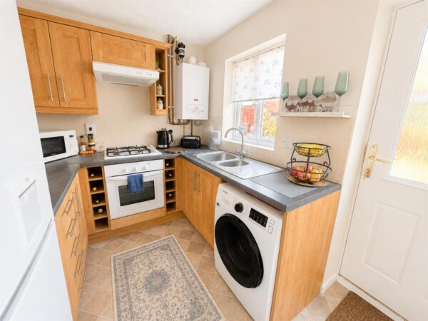 Lowry Close, Corby